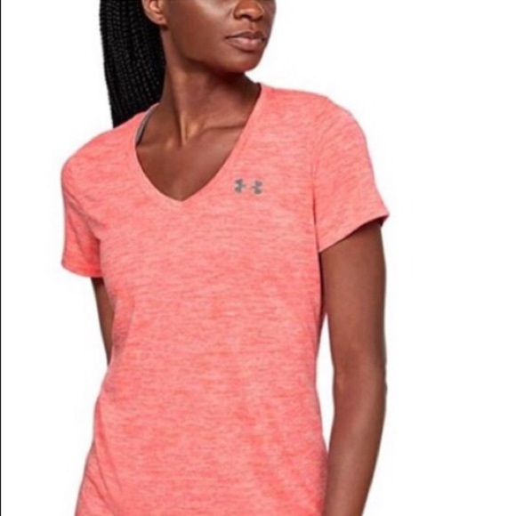 Under Armour Women's Tech Crew Neck Twist Tee - Picture 6 of 6